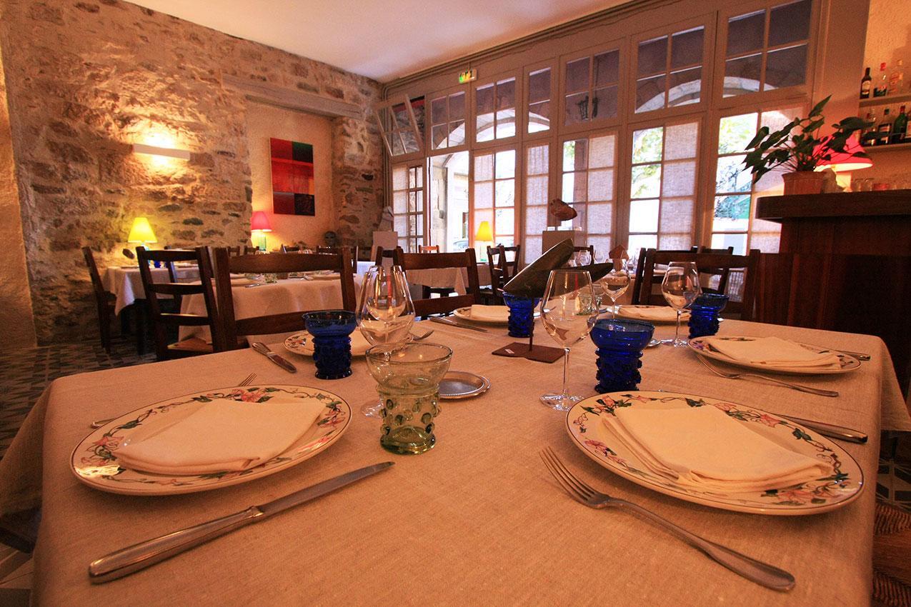 Hotel Restaurant D'Alibert Caunes-Minervois Екстериор снимка